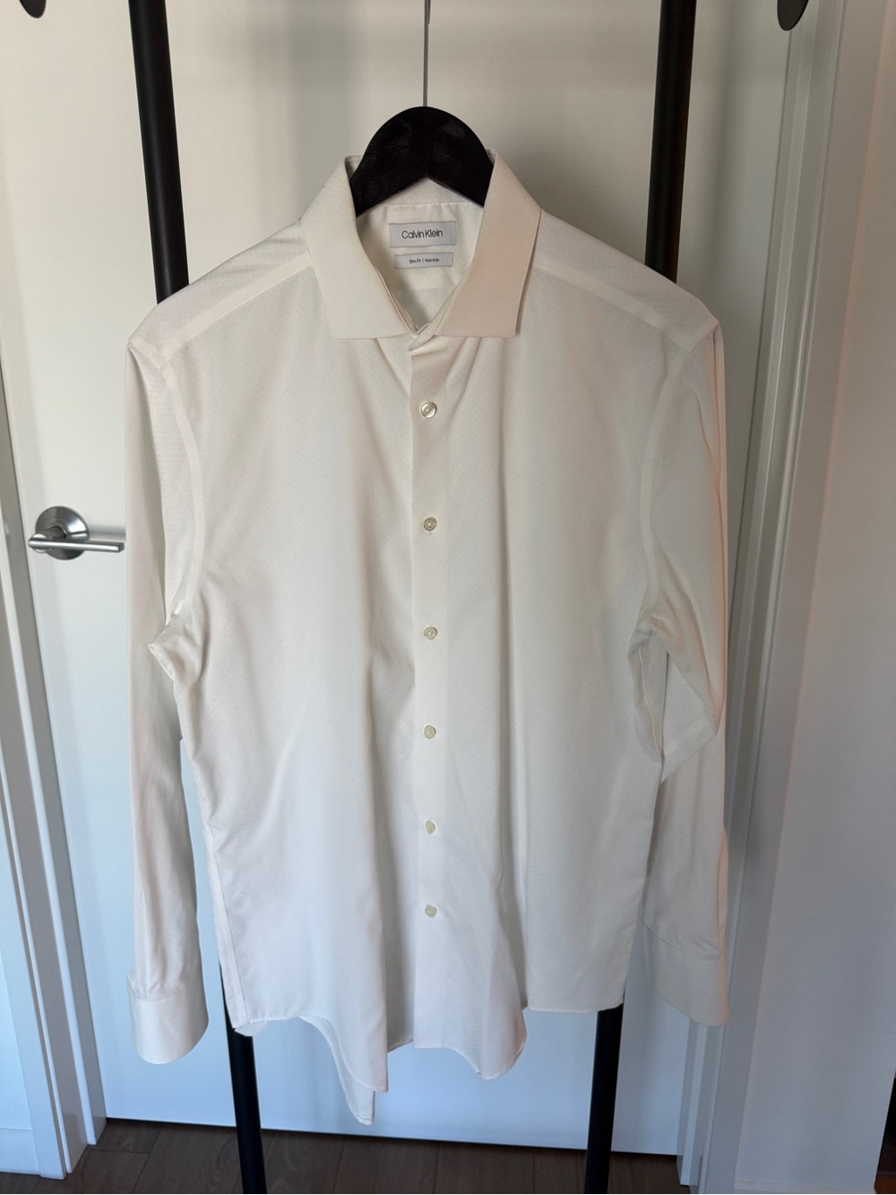 Calvin Klein Men’s White Dress Shirt - L 16.5 32/33